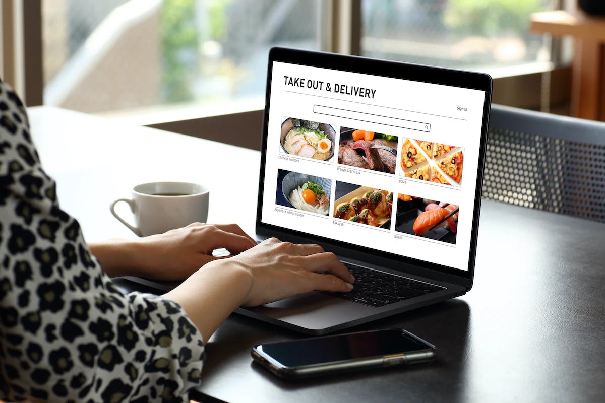 Cover Image for コロナ禍を乗り越え、Shopifyを活用したオンライン注文システムが飲食店を支援